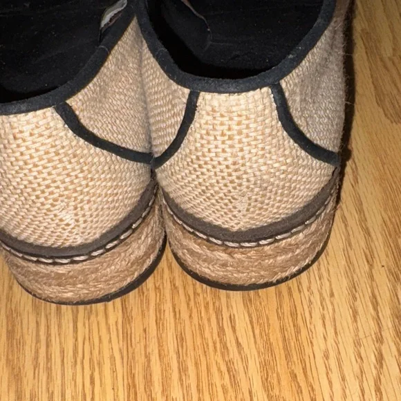 Tory Burch Beige and Navy Espadrilles - Picture 4 of 8